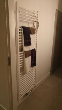 Een Klein Appartementje Zonder Keuken In Het Centrum Sleep At Hamtingh'S 힐바렌빅 외부 사진